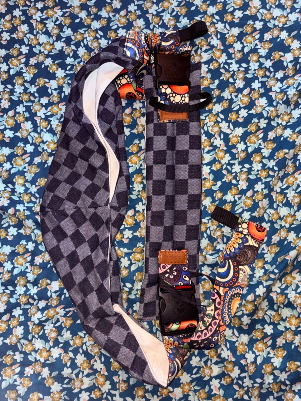 Bambora sling carrier